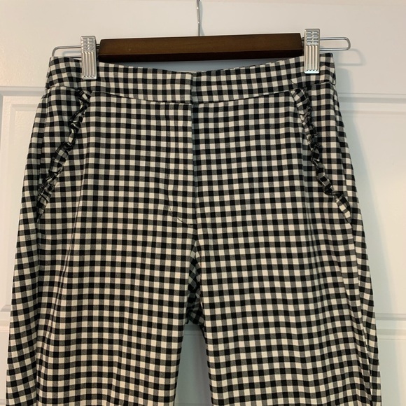 Zara Gingham Cropped Pants - Picture 2 of 3